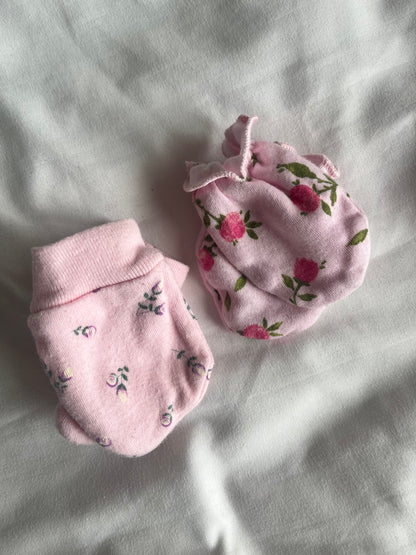 Lot de mitaines (0-6m)