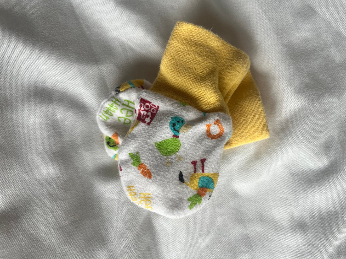 Lot de mitaines (0-6m)