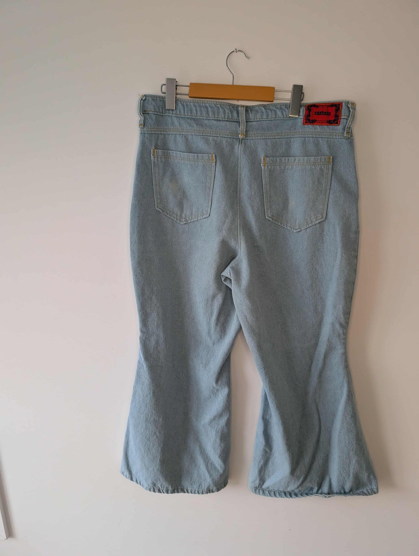 Jeans patte d’éléphant (32)