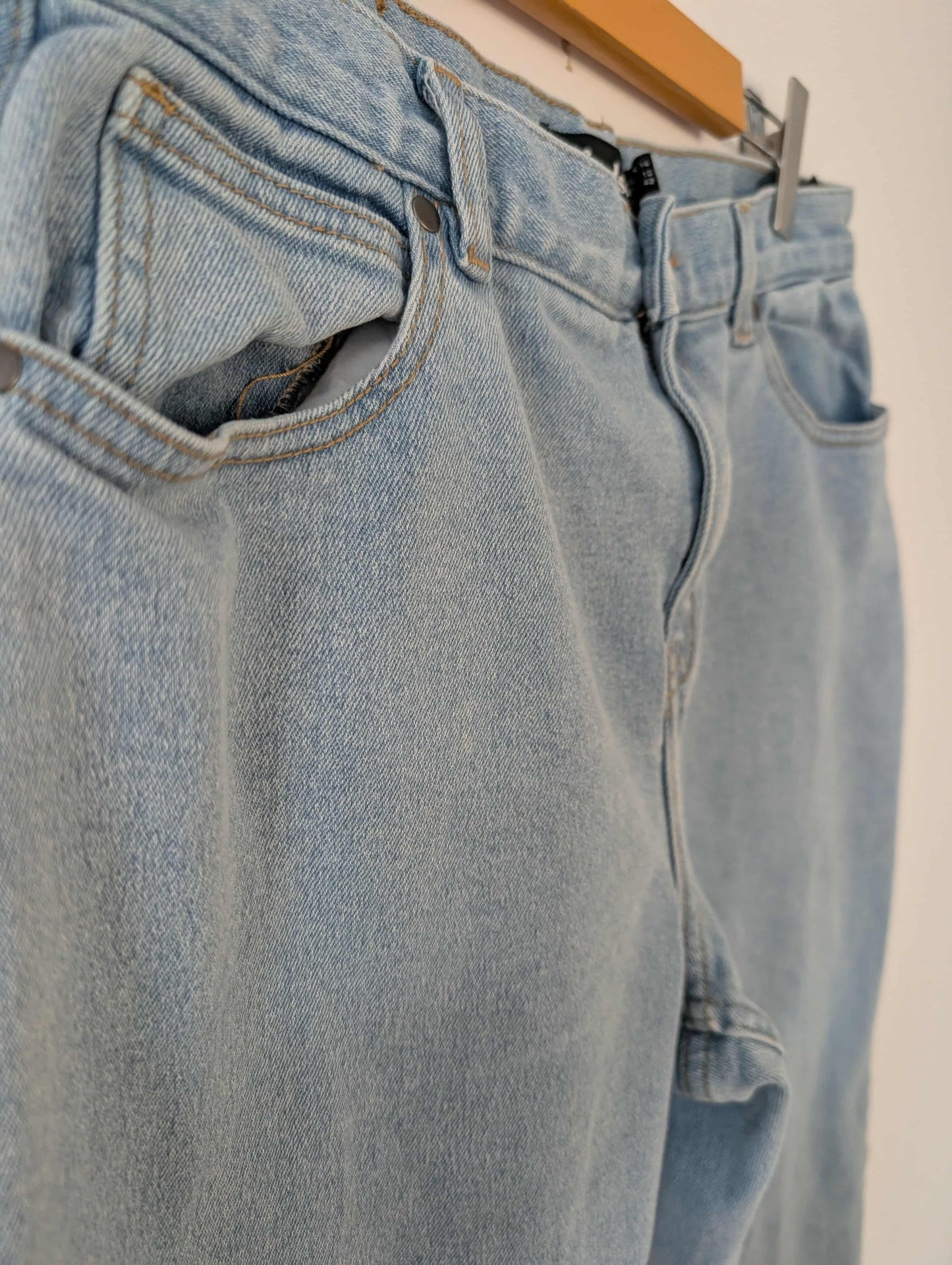 Jeans droit taille haute